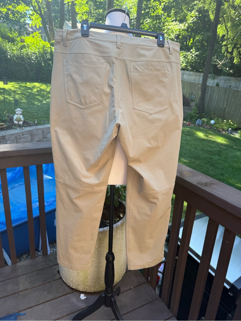Lululemon Men’s ABC Classic Fit Pant Warpstreme Beige Size 36” X 28”
